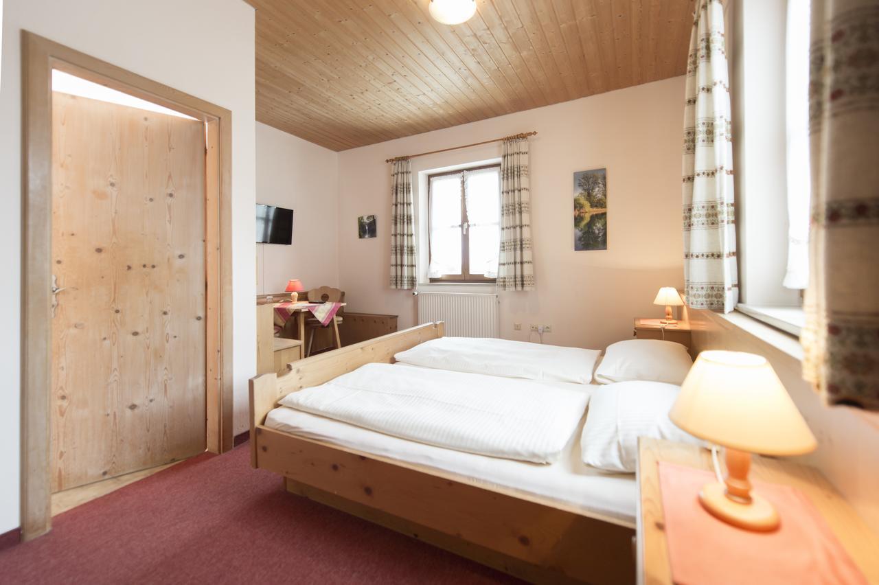 Landgasthof Pilsenhof Entenbraterei Hechendorf am Pilsensee Extérieur photo