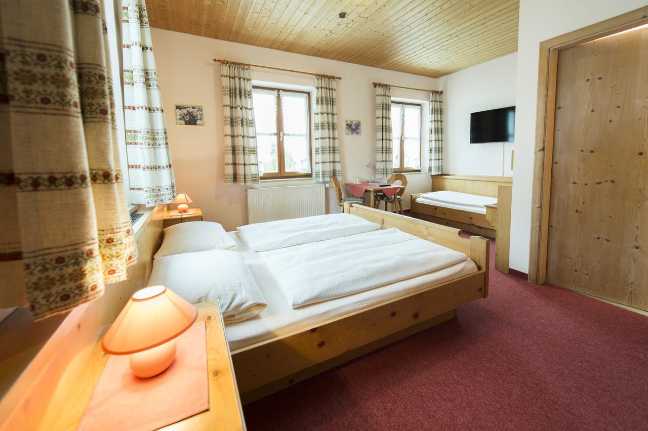 Landgasthof Pilsenhof Entenbraterei Hechendorf am Pilsensee Extérieur photo